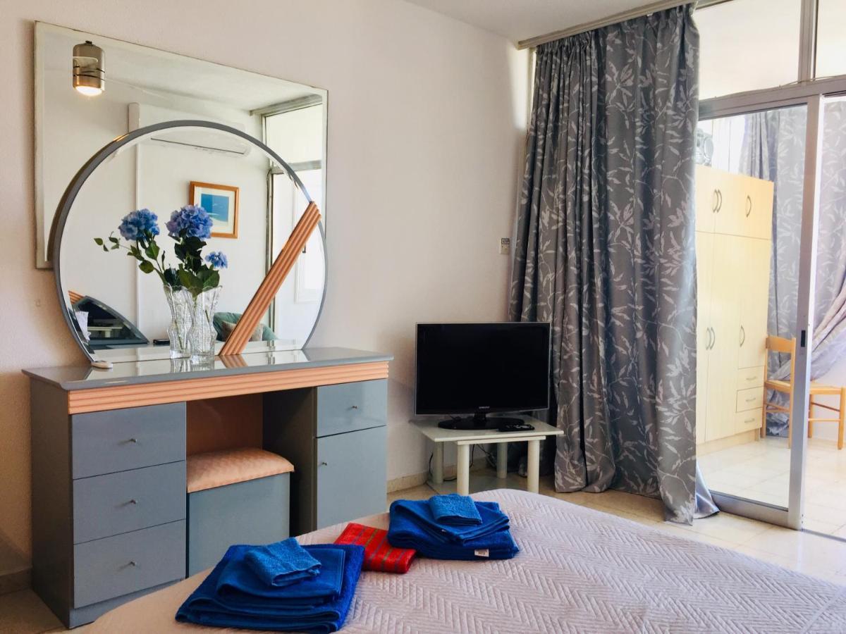 Sunset Seaview Studio Apartment Paphos Ngoại thất bức ảnh